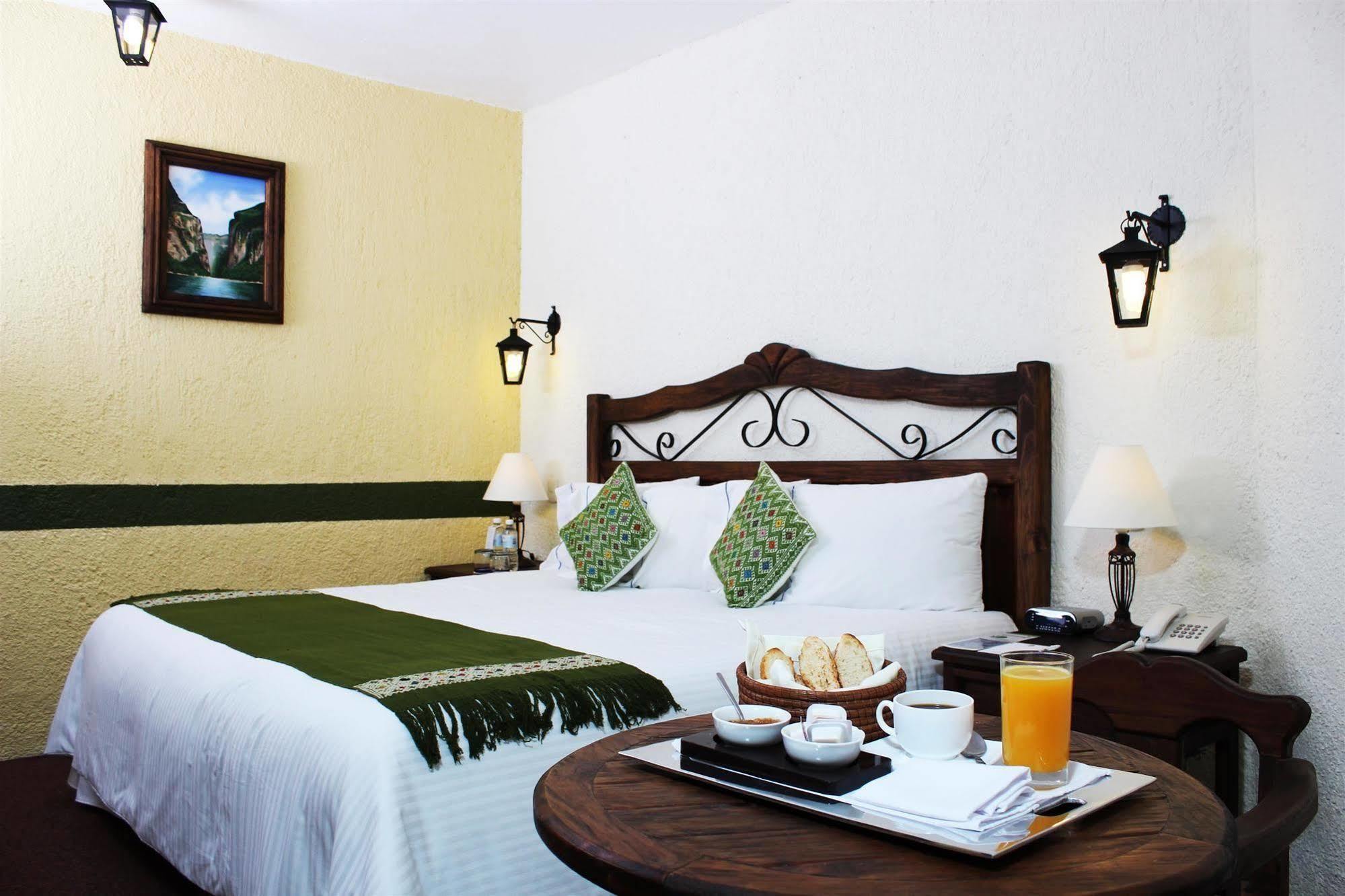 Rosario Hotel San Cristobal de las Casas Room photo